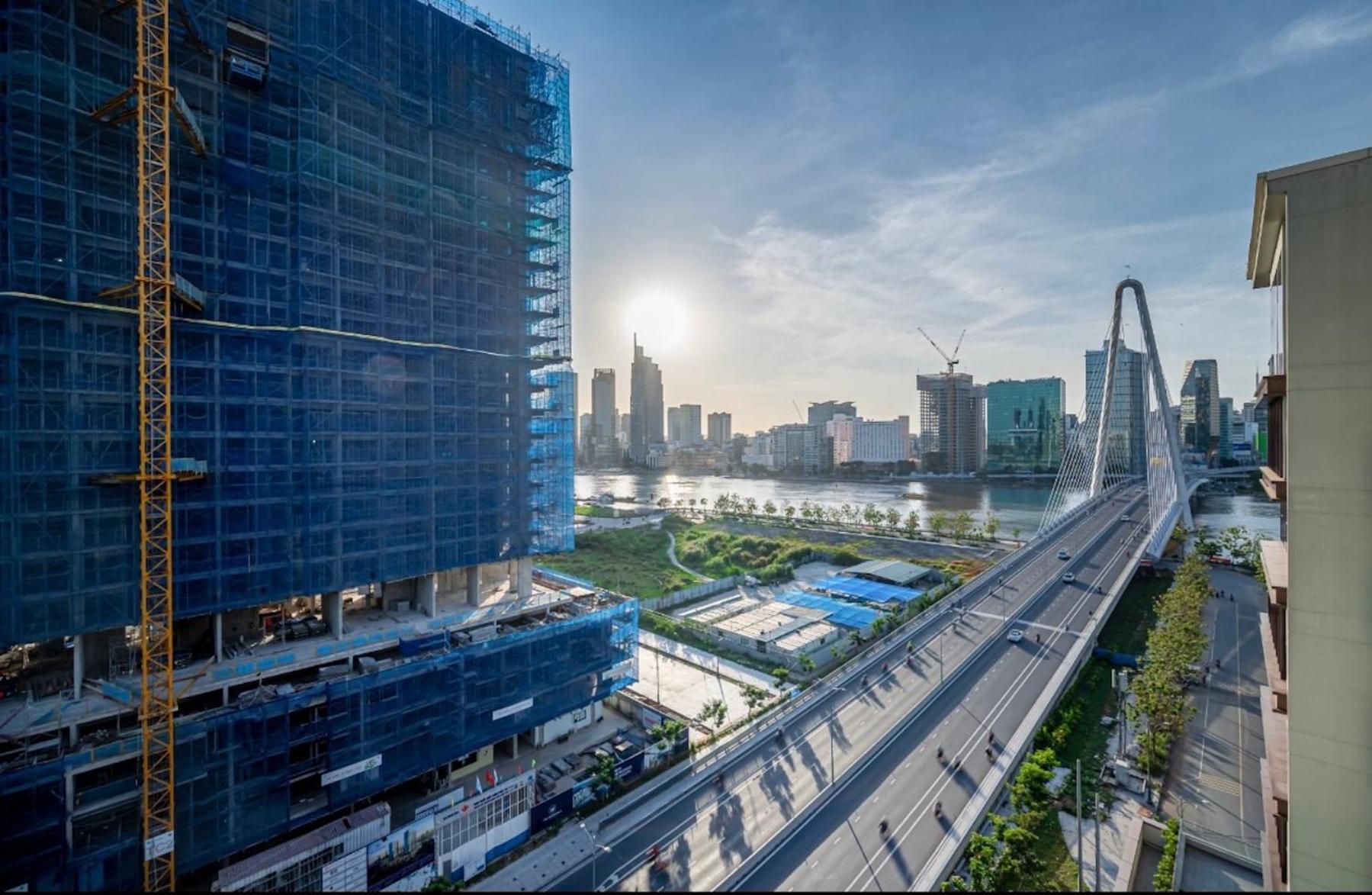 Zo Opera, Crest, Galleria -central Saigon -free Pool-gym-sauna Room-yoga Căn hộ TP. Hồ Chí Minh