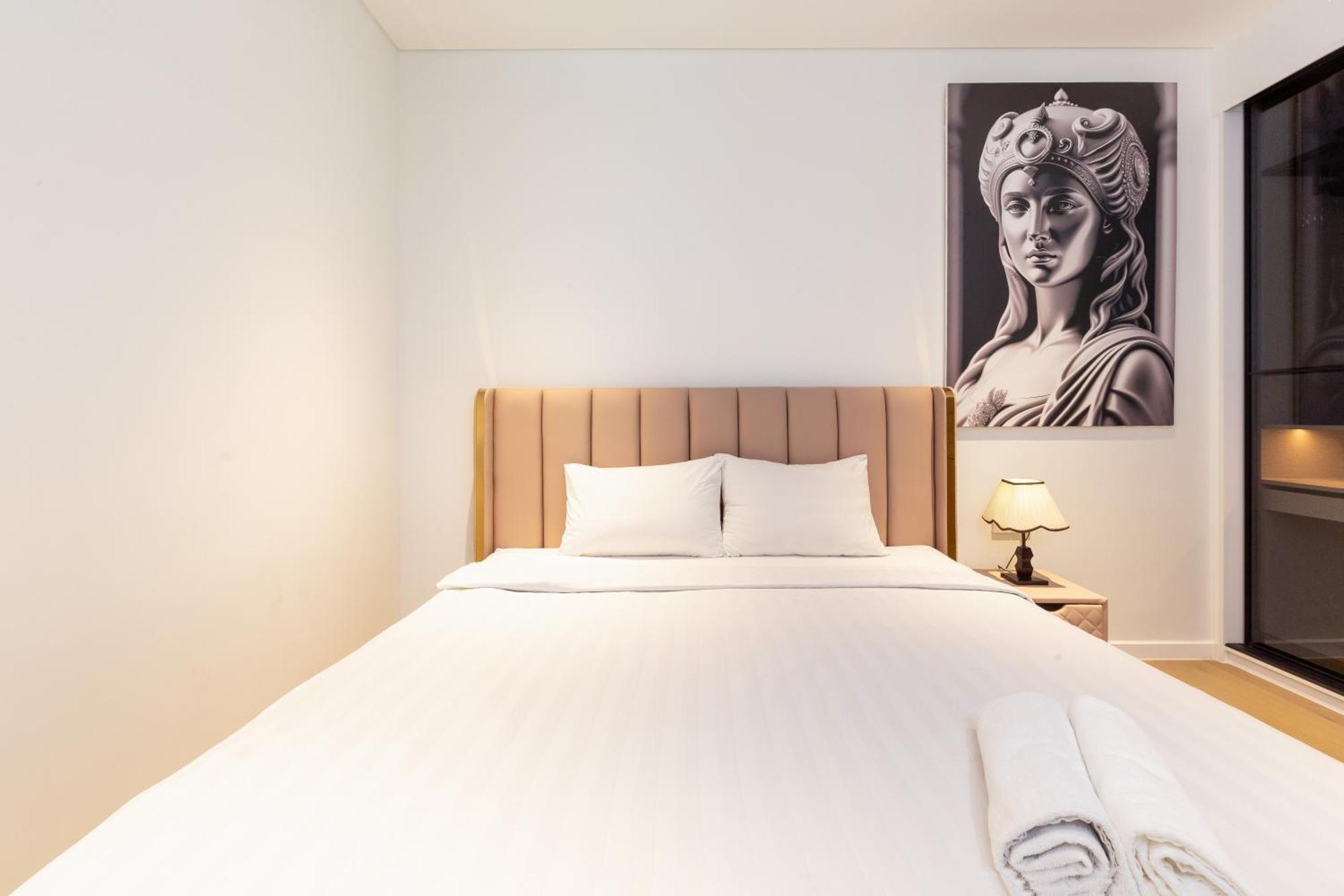 Căn hộ Zo Opera, Crest, Galleria -central Saigon -free Pool-gym-sauna Room-yoga *