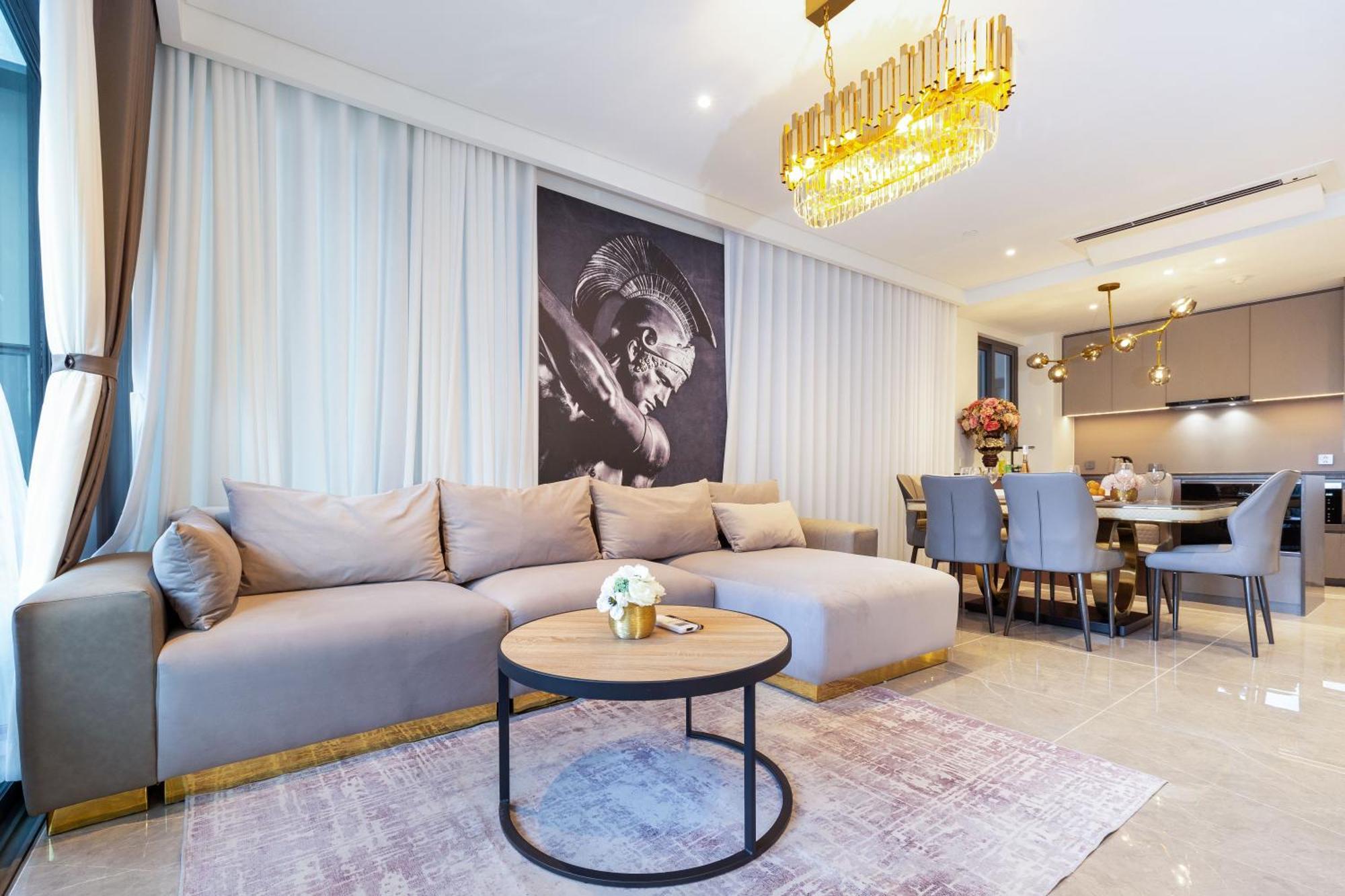 Căn hộ Zo Opera, Crest, Galleria -central Saigon -free Pool-gym-sauna Room-yoga TP. Hồ Chí Minh