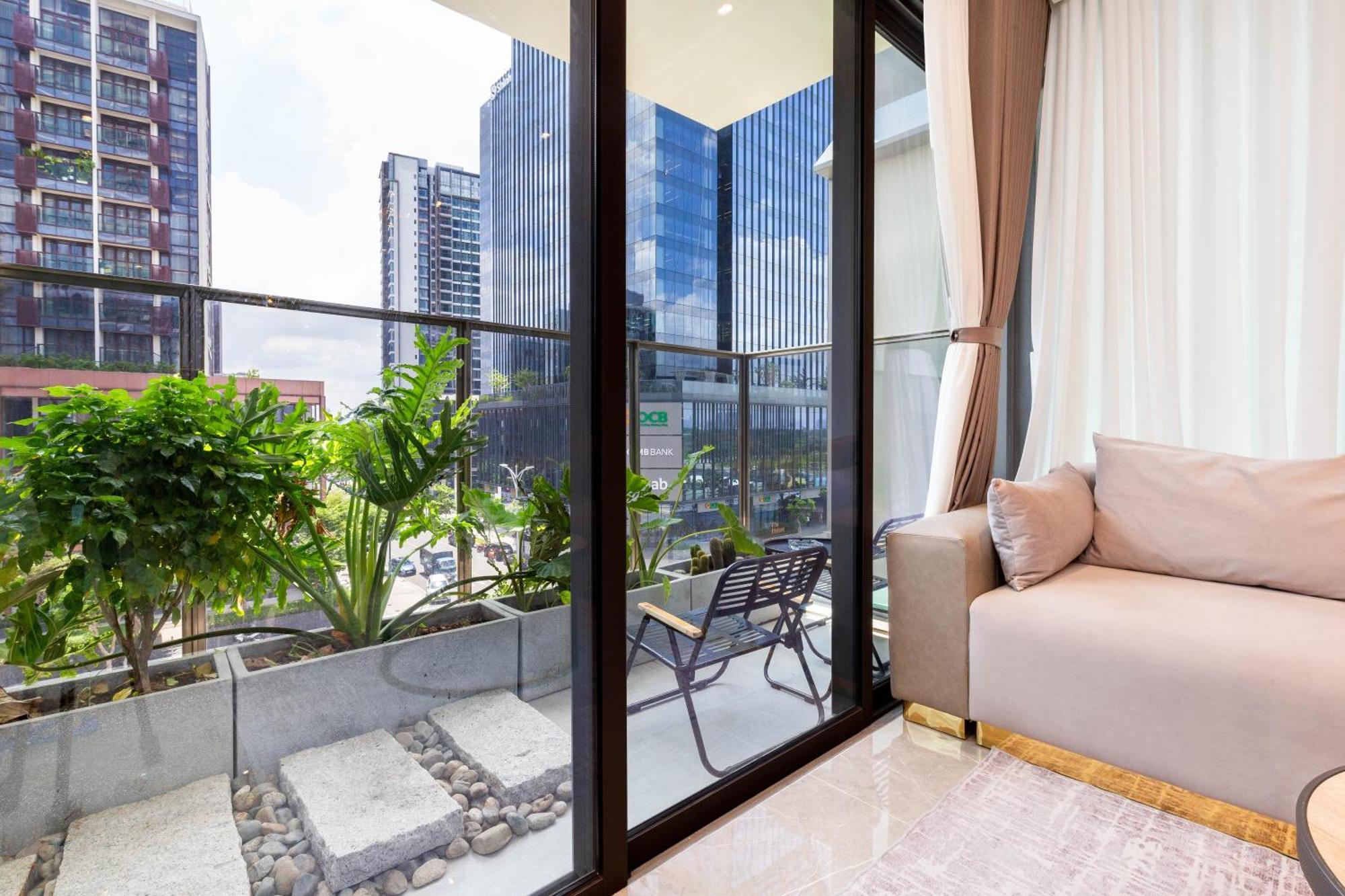 Căn hộ Zo Opera, Crest, Galleria -central Saigon -free Pool-gym-sauna Room-yoga TP. Hồ Chí Minh
